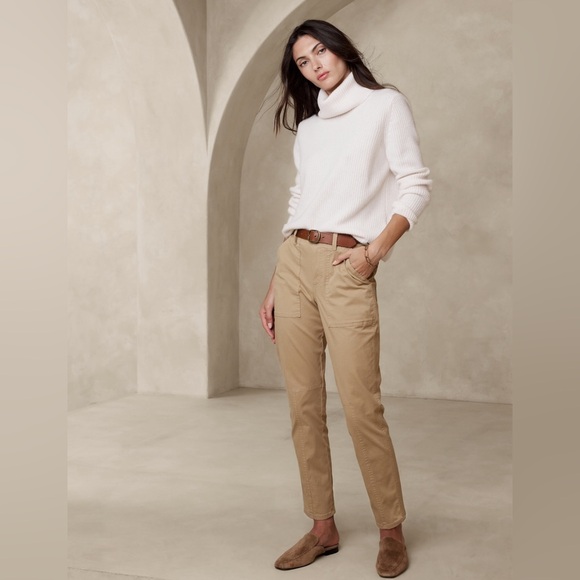 MID-RISE SLIM CARGO PANT - Picture 3 of 5